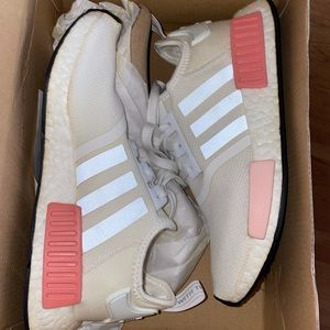 ADIDAS NMD R1